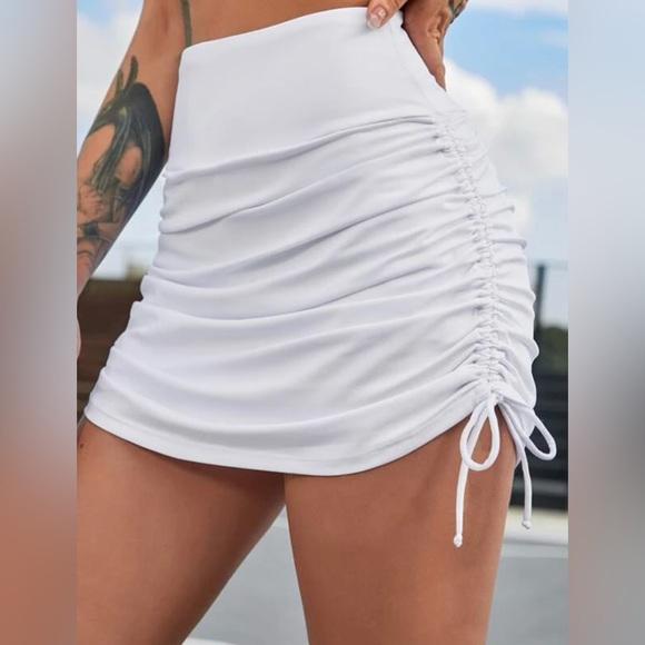 white skirt with shorts - Picture 3 of 3